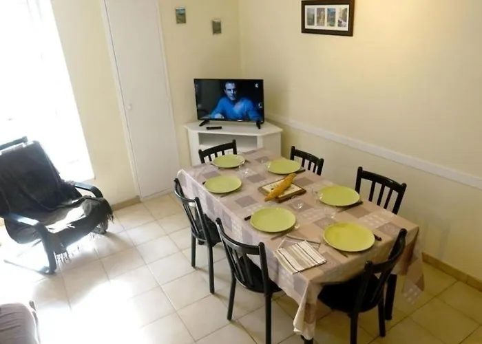 Maison Charmante 6 Pers, 3 Ch, Terrasse, Jardin, Proche Marche Et Telecabine A Luchon - Fr-1-313-158 別荘 *