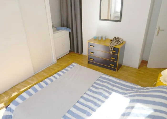 Maison Charmante 6 Pers, 3 Ch, Terrasse, Jardin, Proche Marche Et Telecabine A Luchon - Fr-1-313-158 Bagnères-de-Luchon